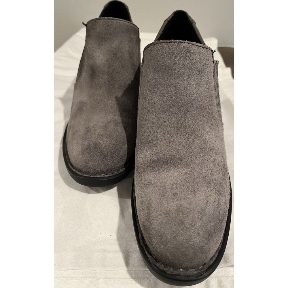 Women's BORN Taupe Gray suede Leather Slip On Booties SIZE 8M - Picture 2 of 10